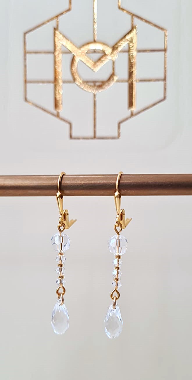 Pendulum Crystal Clear