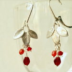 "Trio de Feuilles", Boucles Argentée-rouge