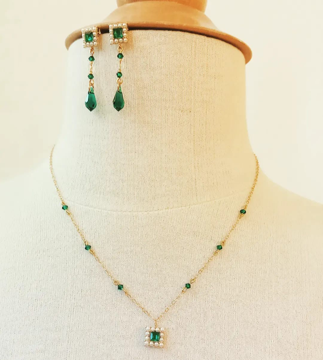 Collier Carré Renaissance Vert