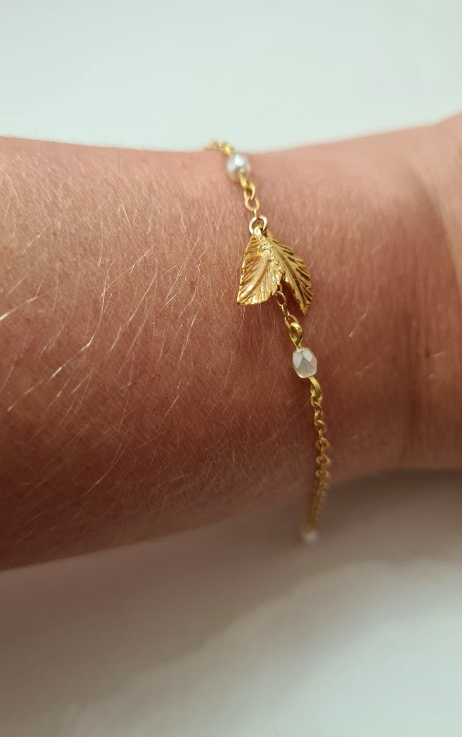 Parure 3 pièces "Petite Feuille": Boucles courtes, Bracelet & Collier